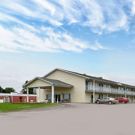 Americas Best Value Inn Knob Noster Exteriör bild