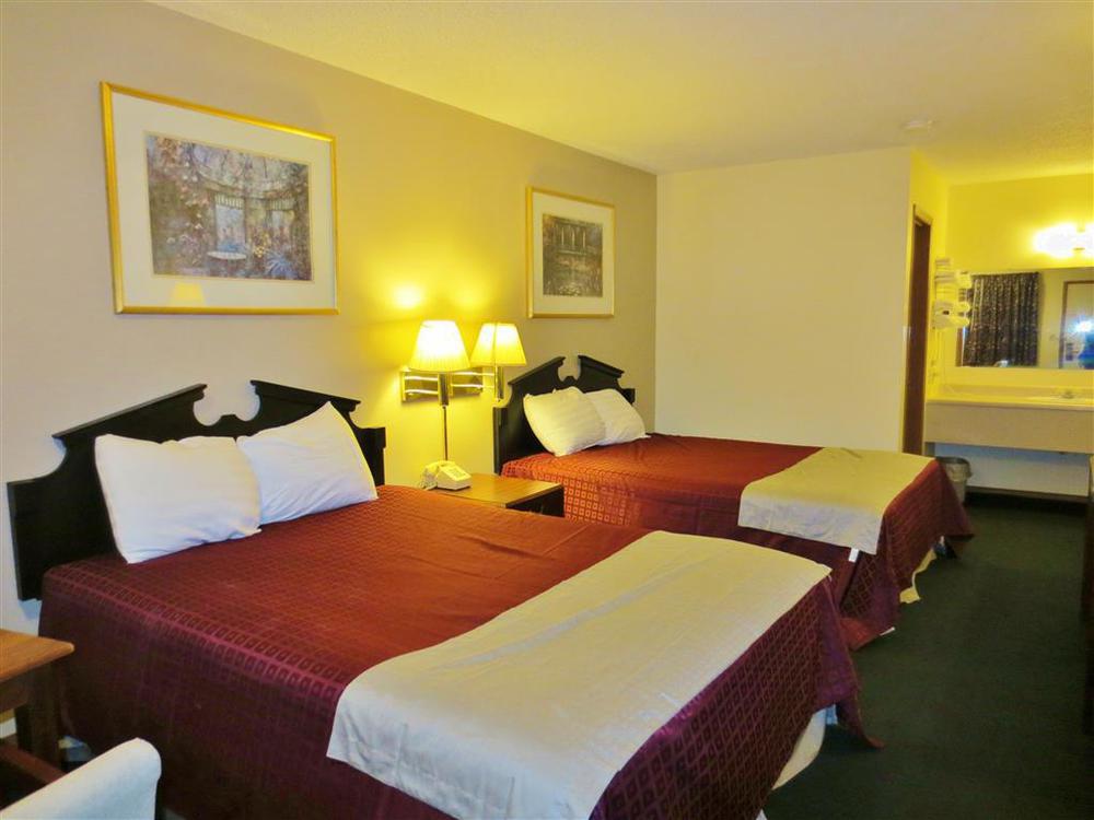 Americas Best Value Inn Knob Noster Rum bild